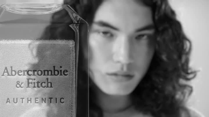 Abercrombie & Fitch AUTHENTIC Men Eau De Toilett 100ml : Amazon.in